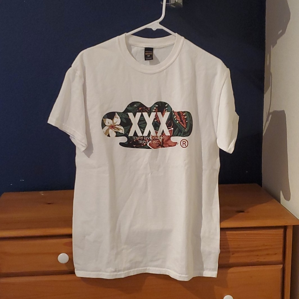 10 DEEP M SHIRT